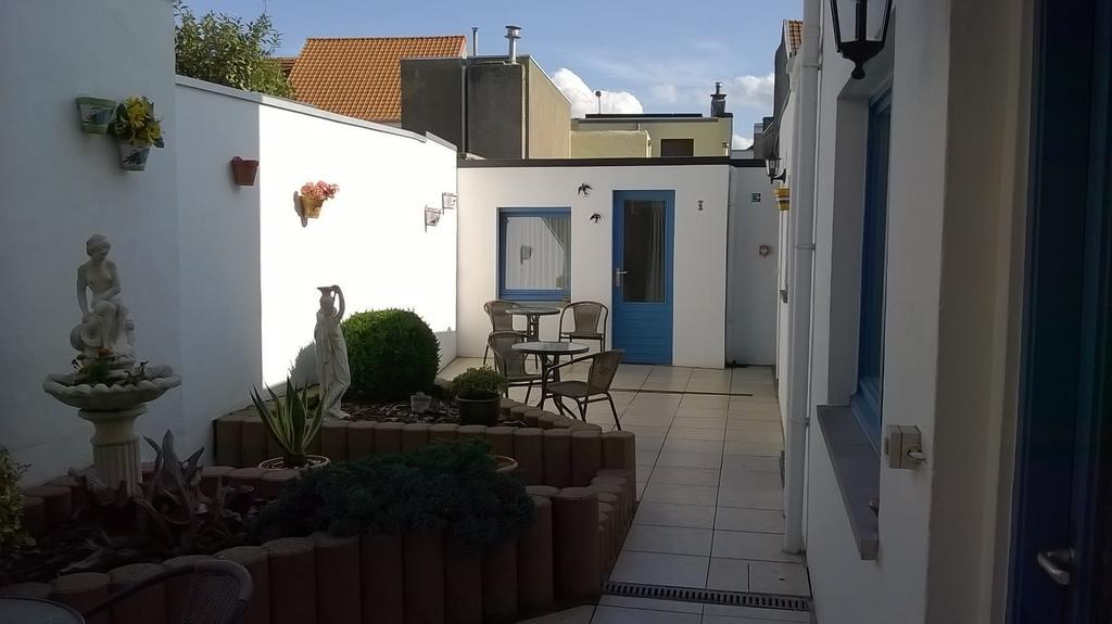 Bed and Breakfast Kokodor De Haan Exterior foto