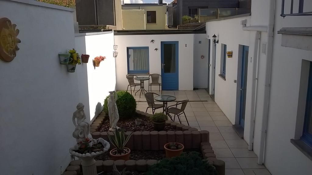 Bed and Breakfast Kokodor De Haan Exterior foto